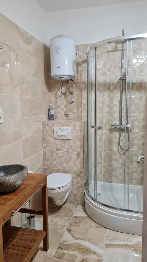 Apartments Prizmic Подстрана Экстерьер фото