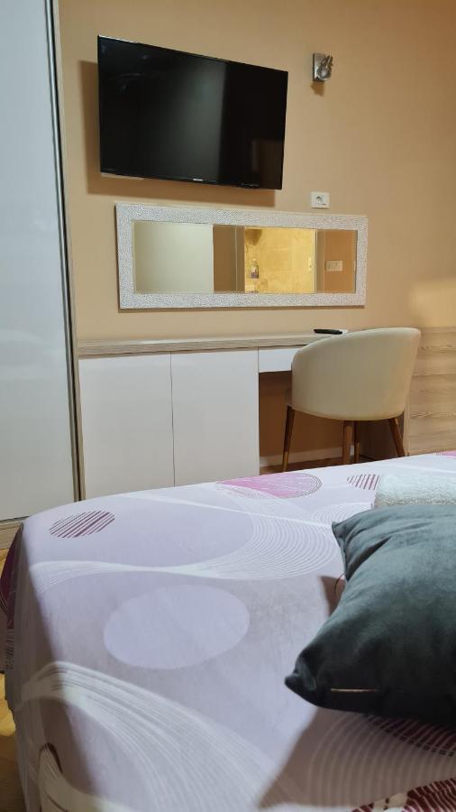 Apartments Prizmic Подстрана Экстерьер фото